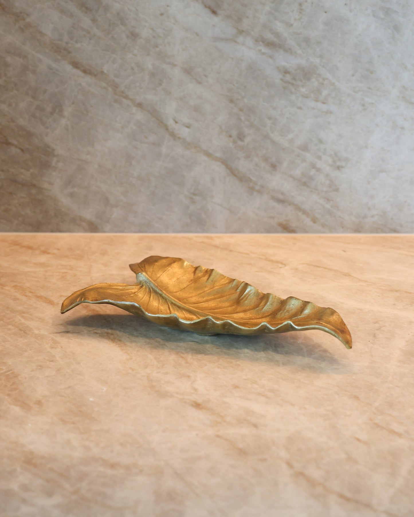 Calla Lily Leaf Tray