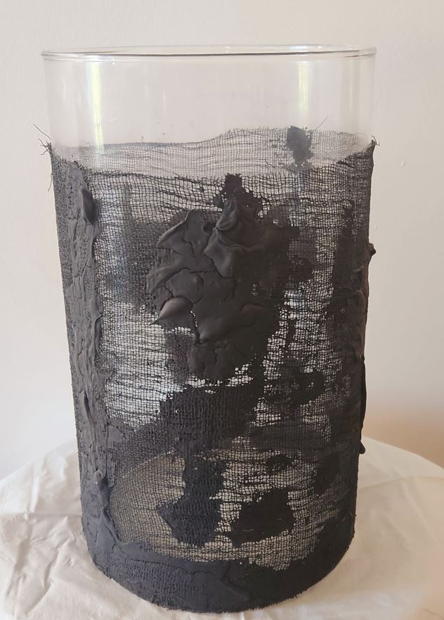 Vase - Black Glass Medium