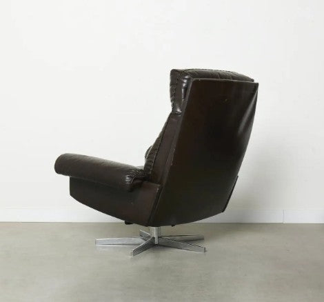 Lounge Chair and Ottoman Leather
