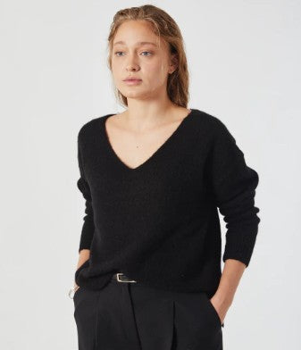V- Neck Sweater Alpaca, Silk and Mohair