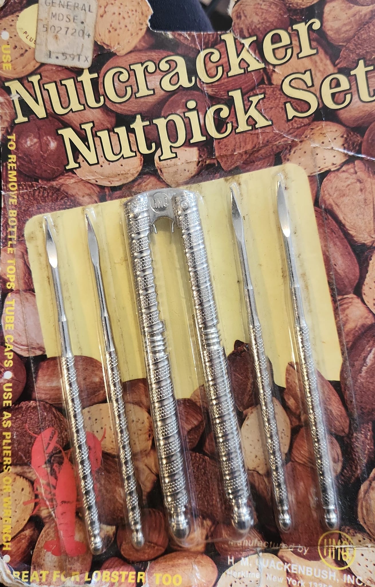 Nutcracker / Nutpick Set